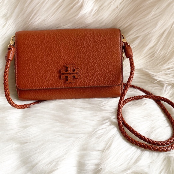 tory burch taylor flat wallet